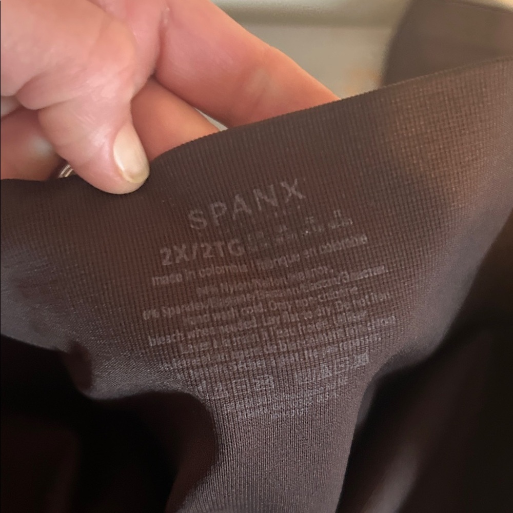 Spanx leggings - Picture 2 of 4